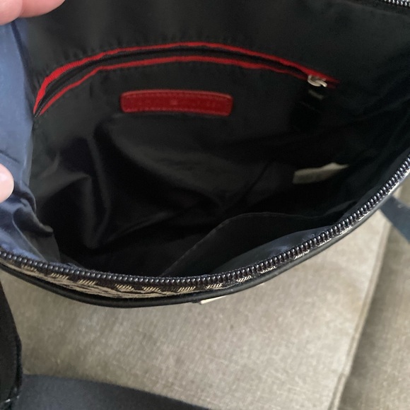 Tommy Hilfiger Purse - Picture 4 of 7